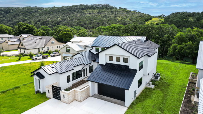 San Antonio custom home curb appeal design