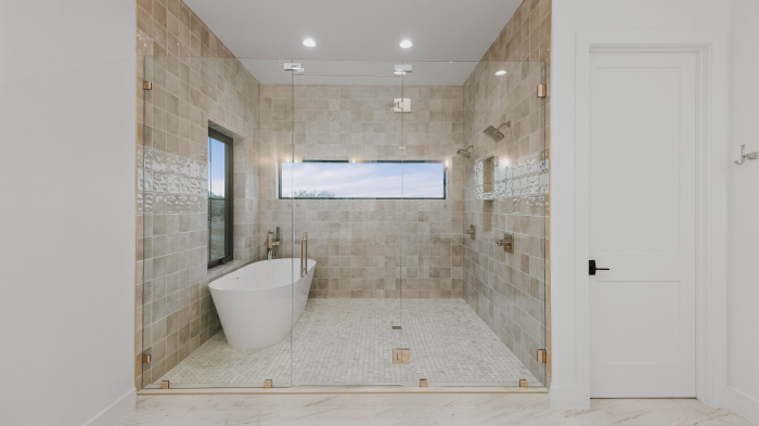 Texas Hill Country custom home with standing tub